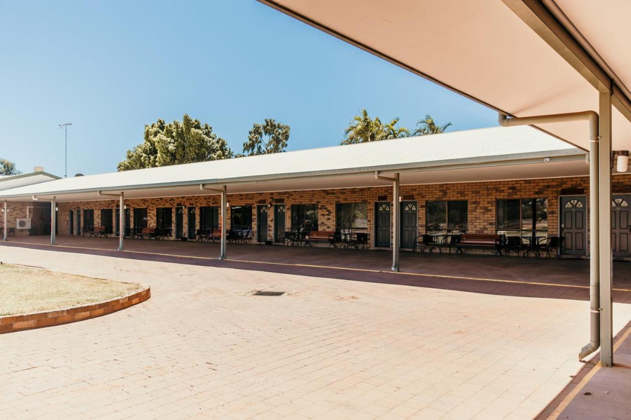 Abacus Motel Mount Isa Exteriör bild
