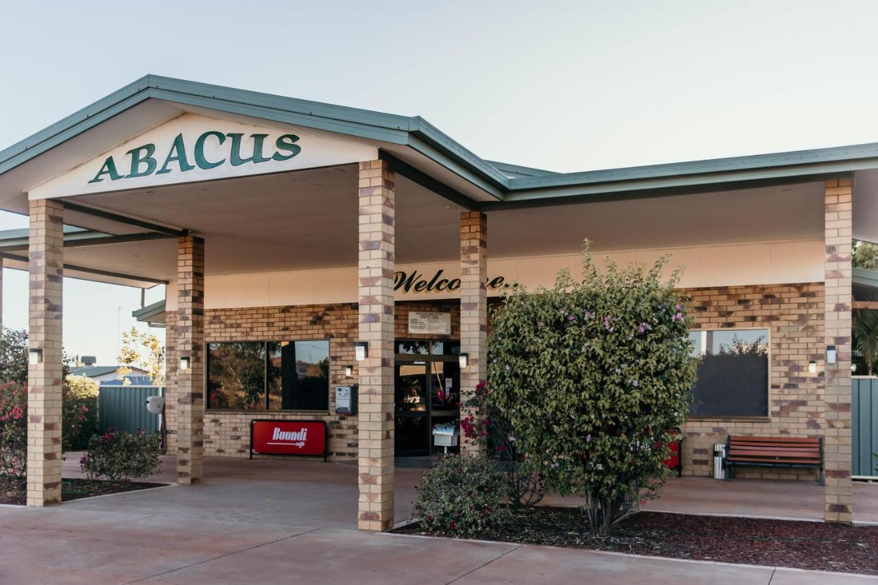 Abacus Motel Mount Isa Exteriör bild