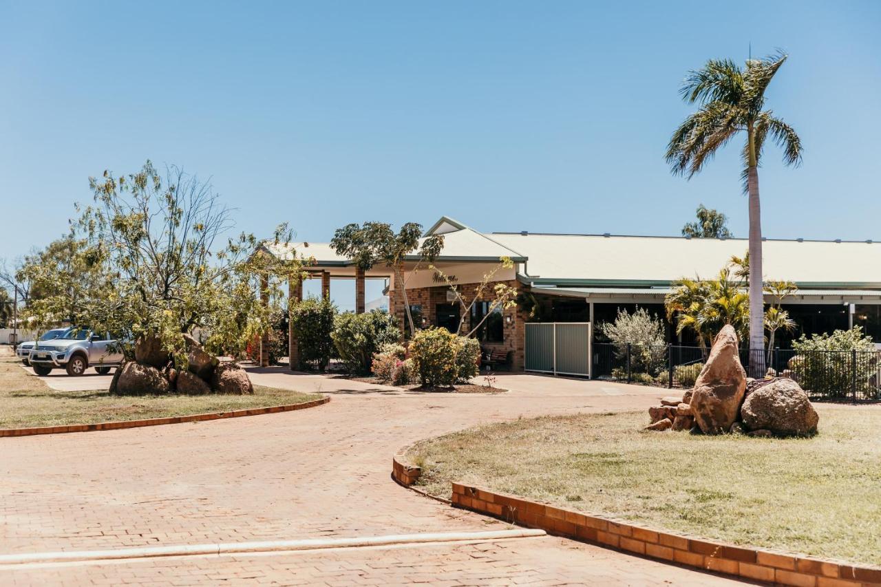 Abacus Motel Mount Isa Exteriör bild